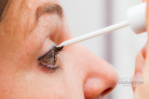 Wimpernwachstum Serum - bei Wimpernausfall - im Redröh Beauty Studio in München